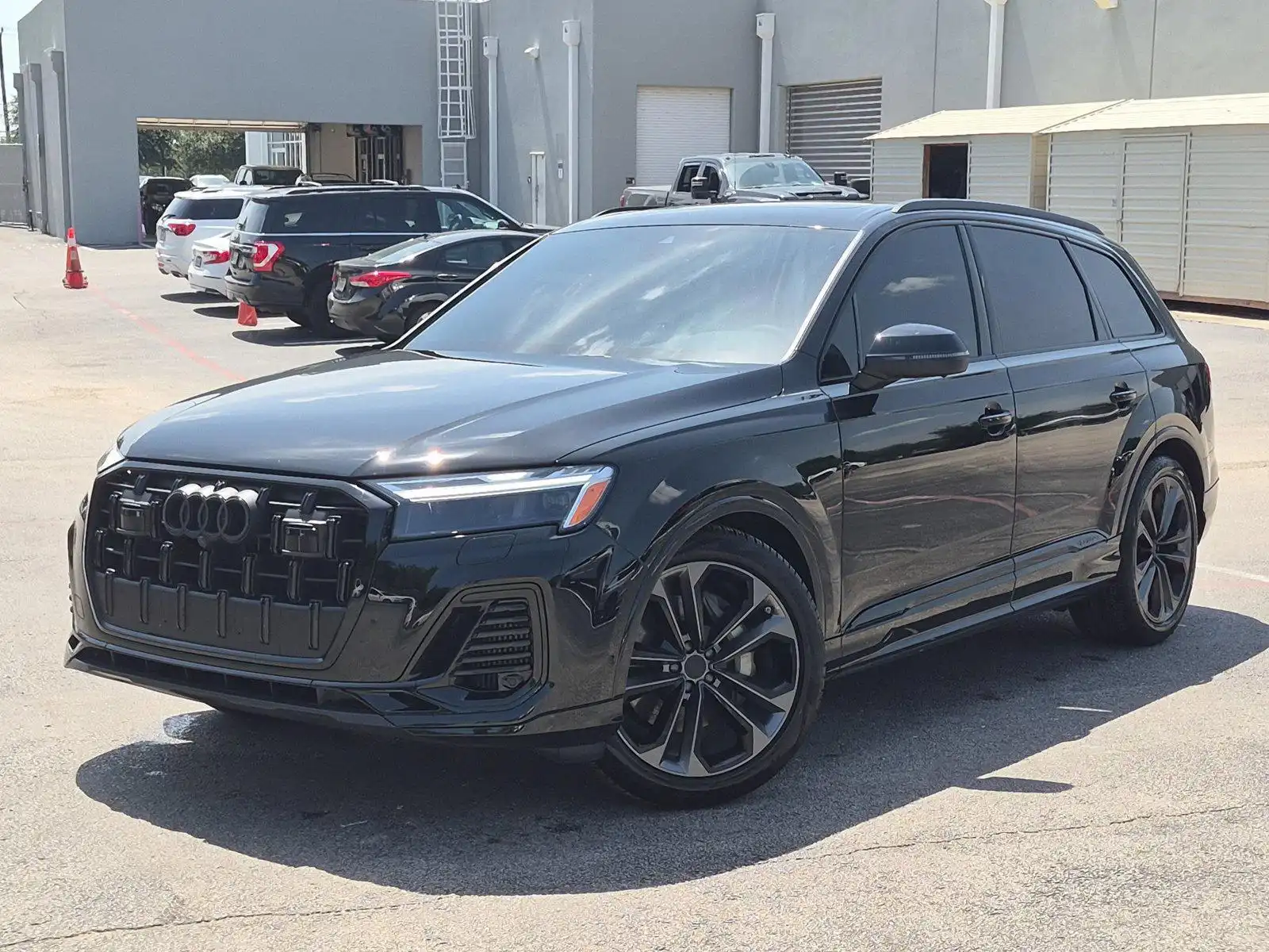 2026 Audi Q7 55 Premium Plus quattro Tiptronic's photo