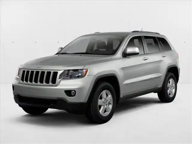 2013 Jeep Grand Cherokee Laredo's photo