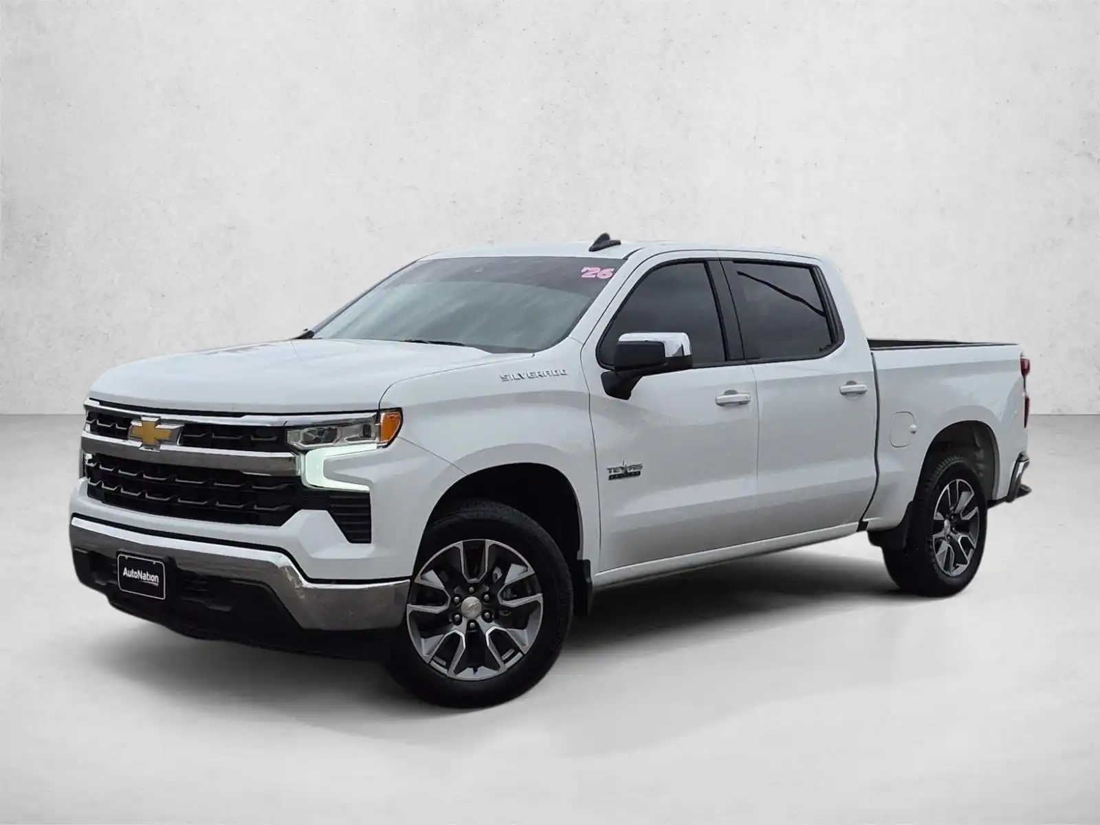 2026 Chevrolet Silverado 1500 LT Crew Cab Short Box's photo