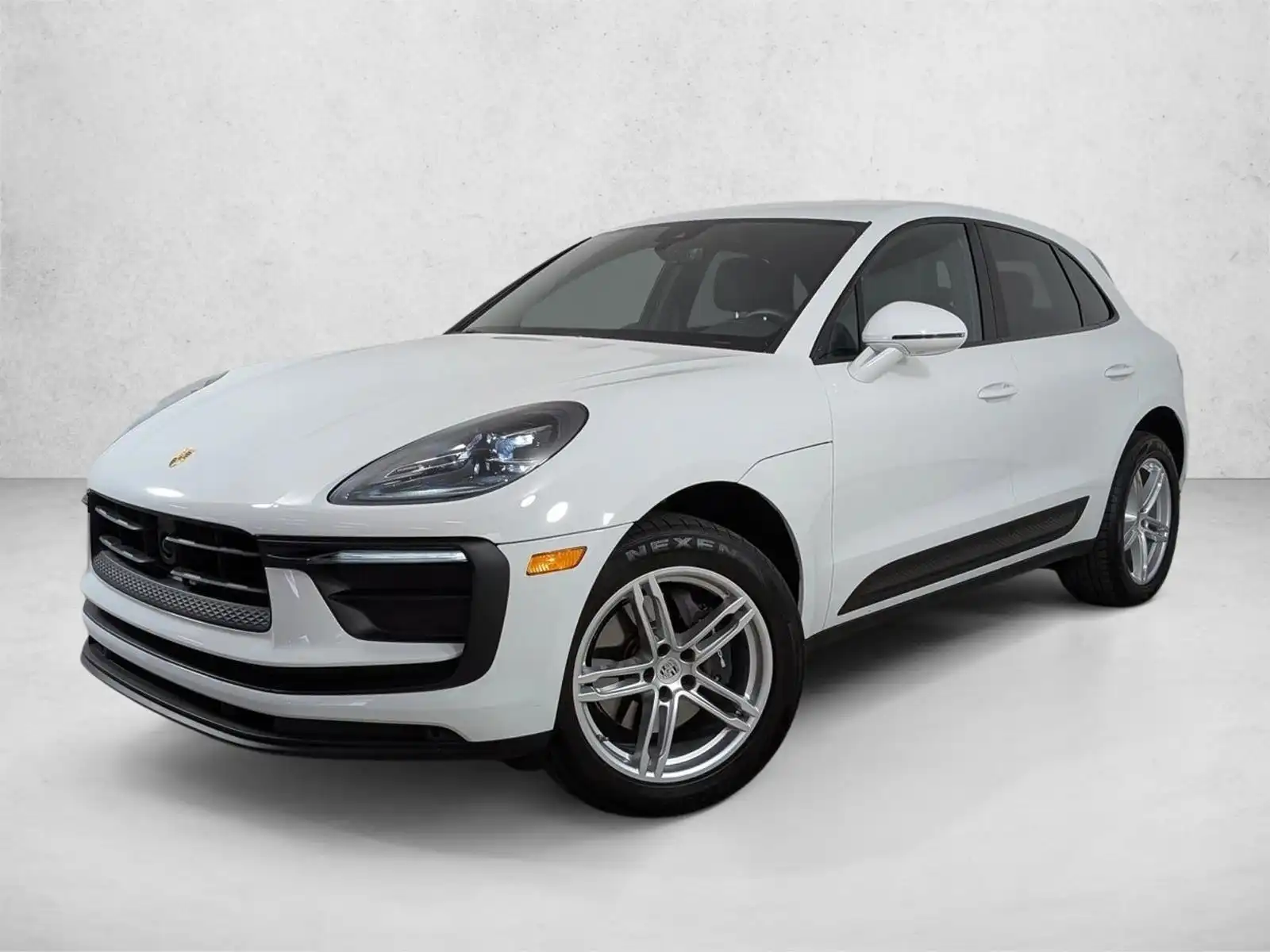 2025 Porsche Macan T's photo