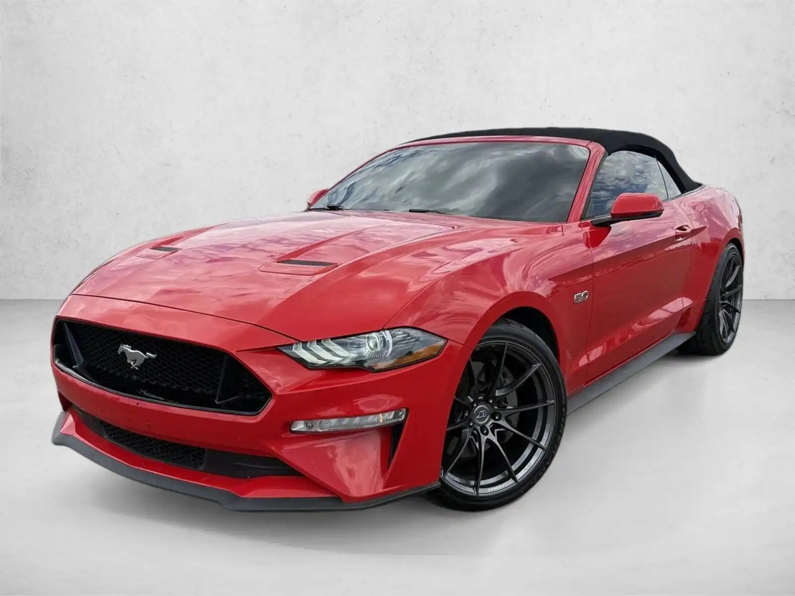 2019 Ford Mustang GT Convertible Premium's photo