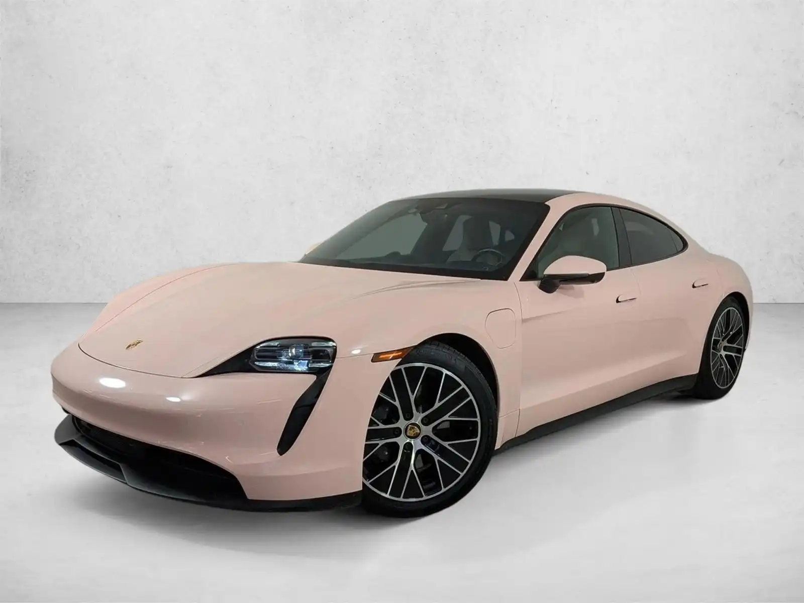 2021 Porsche Taycan Base's photo