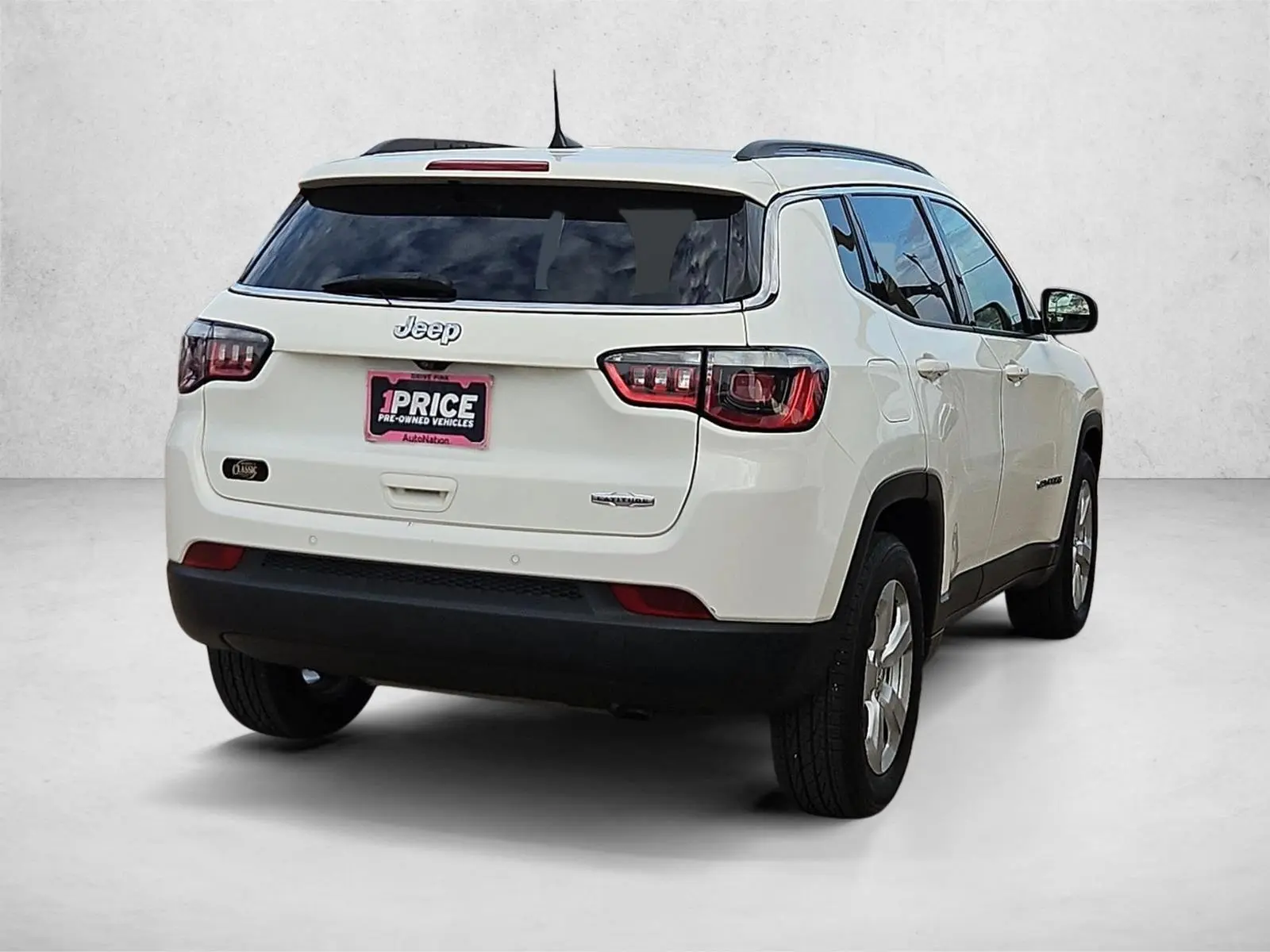 2017 Jeep Compass Latitude photo 5