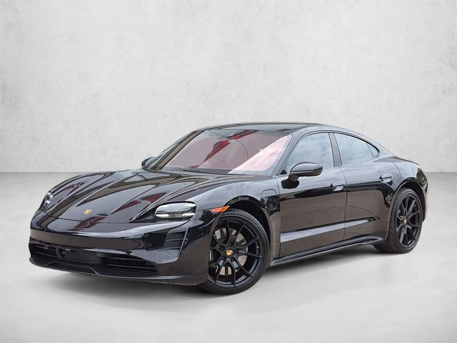 2023 Porsche Taycan GTS's photo
