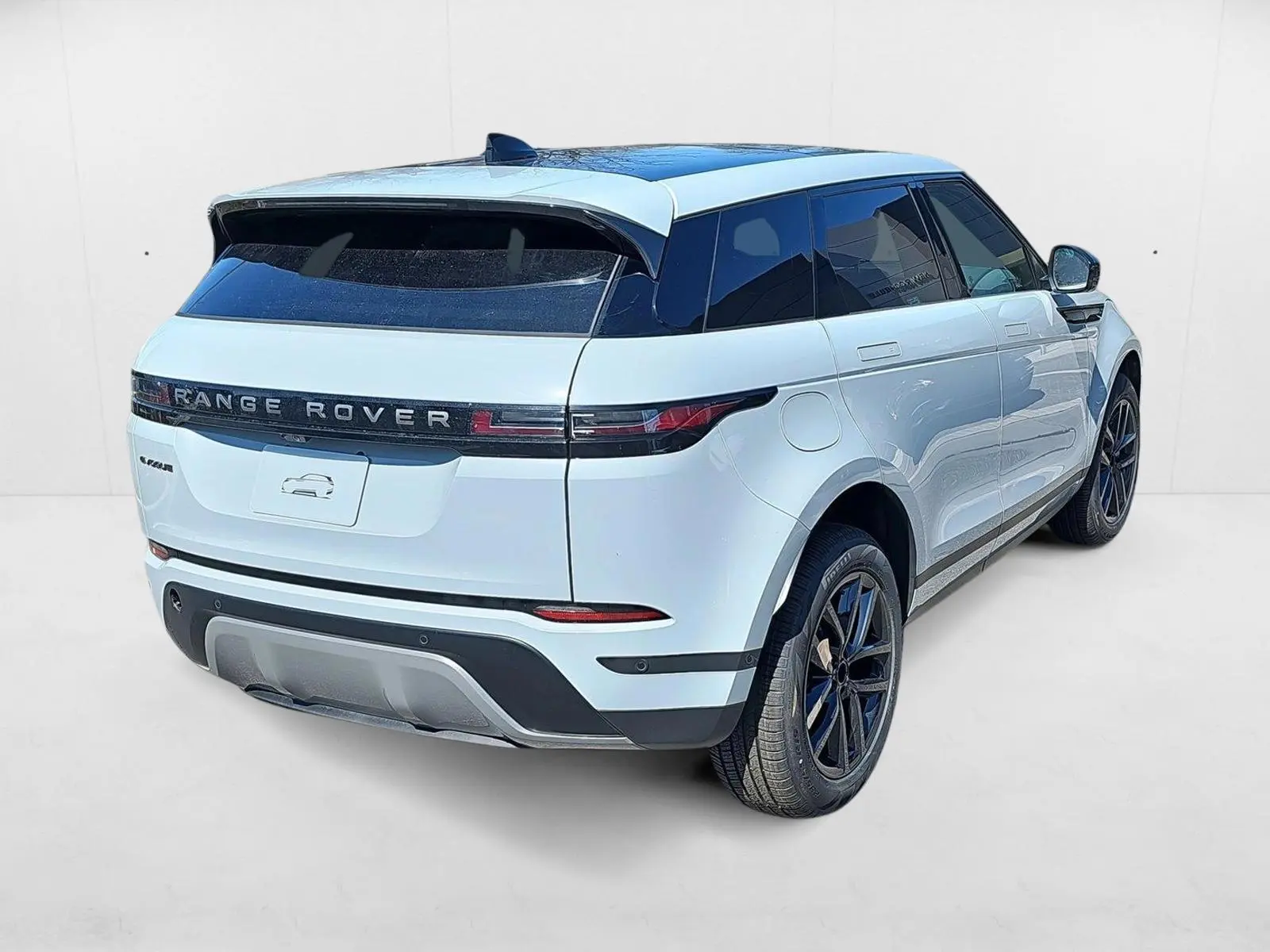 2026 Land Rover Range Rover Evoque S photo 5