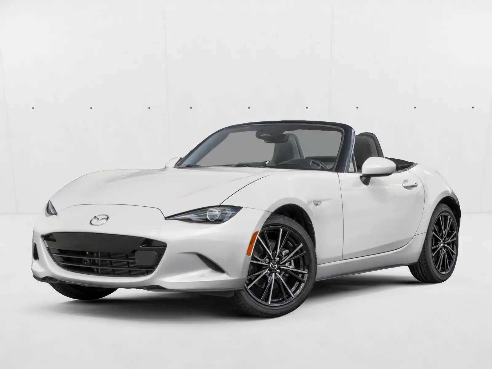 2025 Mazda MX-5 Miata Grand Touring's photo
