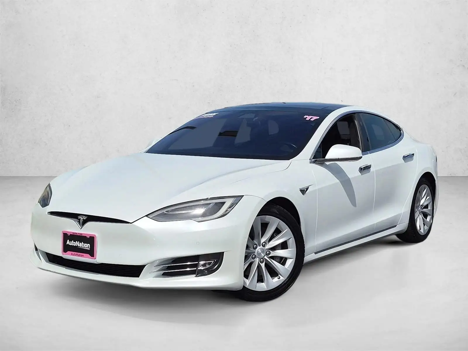 2017 Tesla Model S 90D's photo