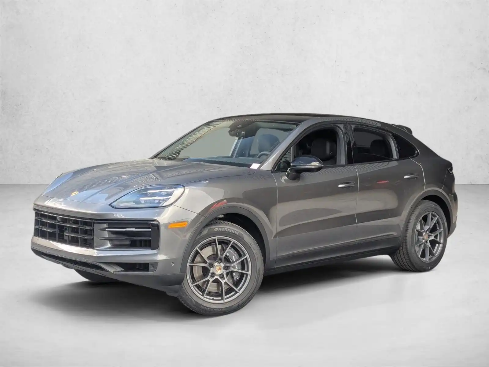 2026 Porsche Cayenne Base's photo