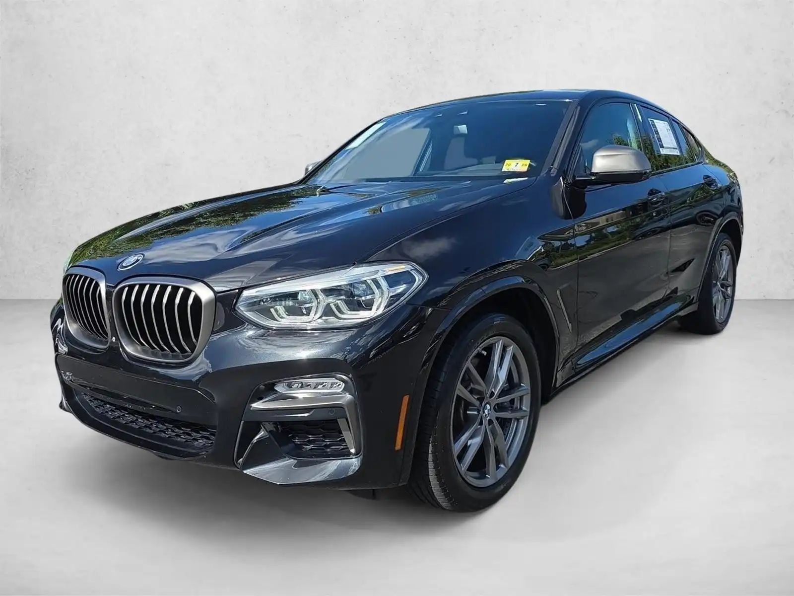 2019 BMW X4 M40i's photo