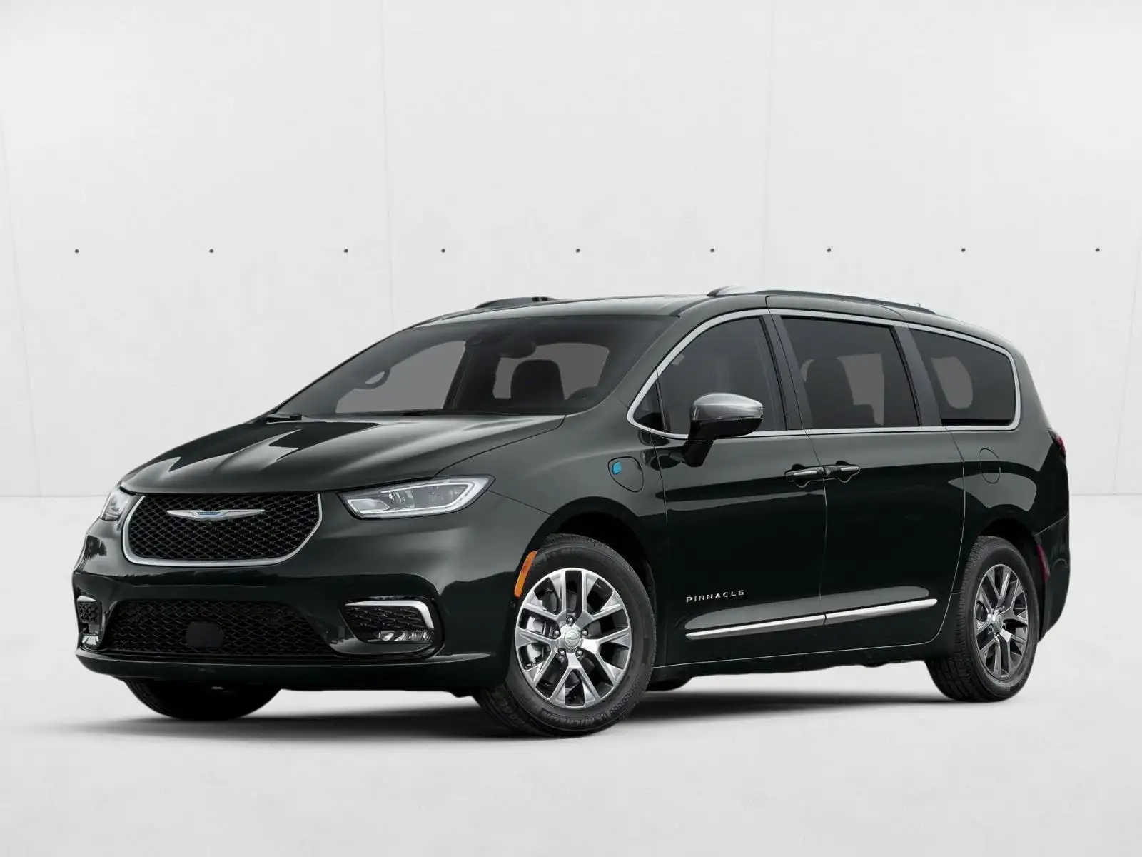 2021 Chrysler Pacifica Hybrid Pinnacle Hybrid's photo