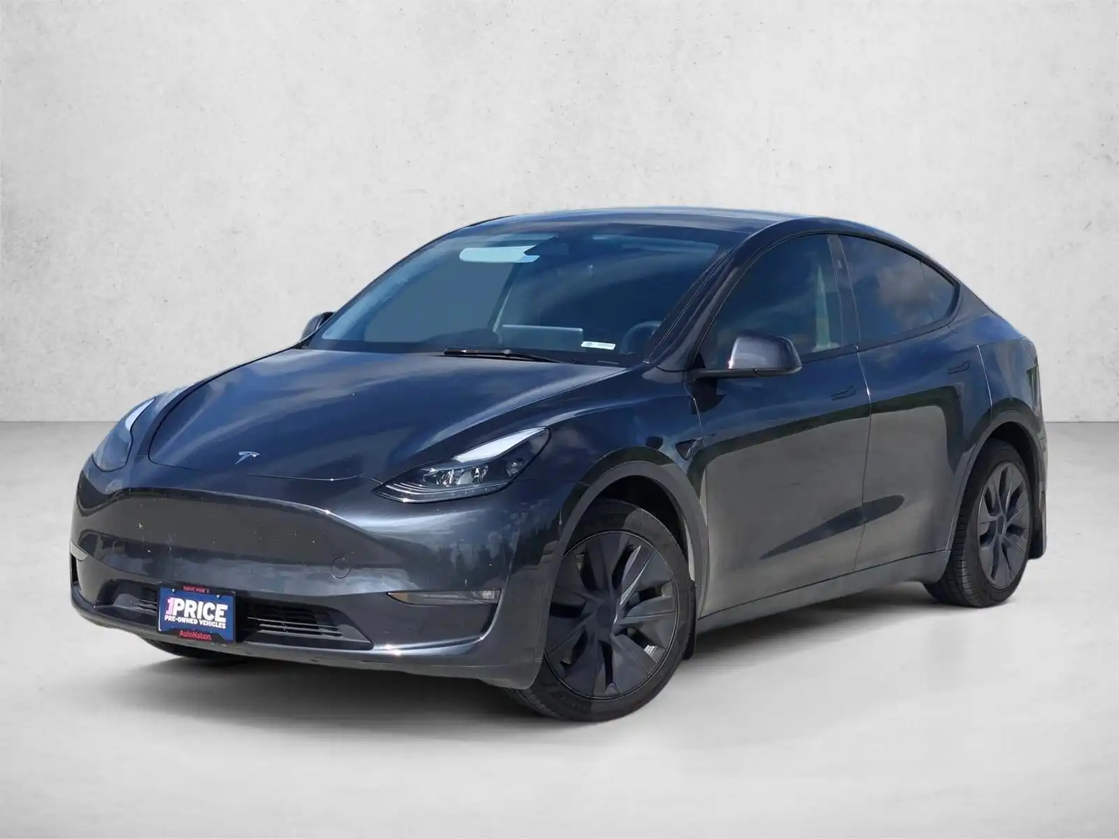 2025 Tesla Model Y Long Range Dual Motor All-Wheel Drive's photo
