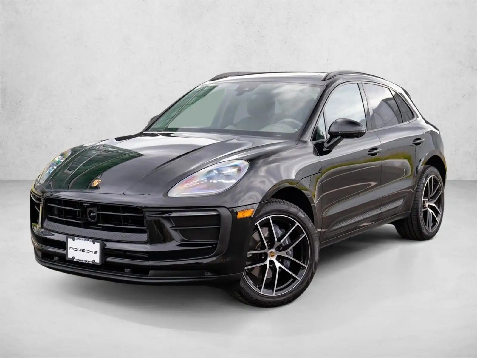 2026 Porsche Macan T's photo