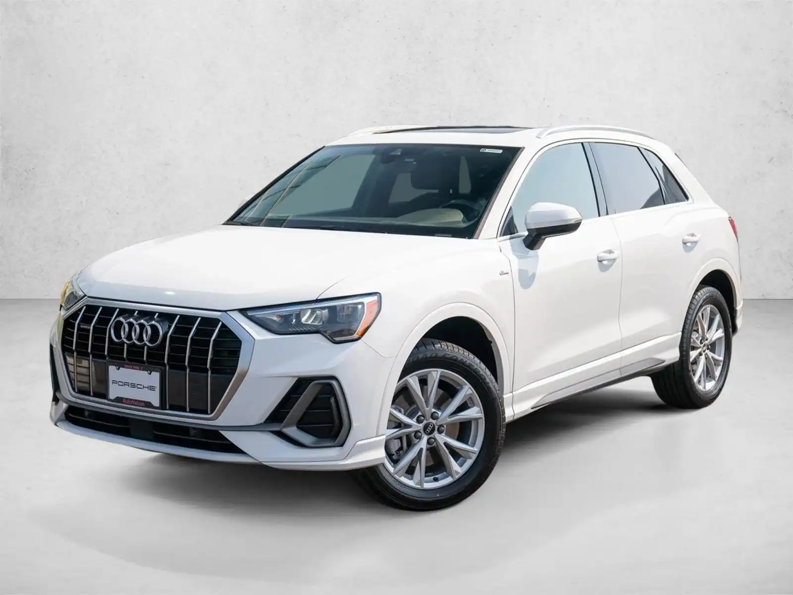 2021 Audi Q3 45 TFSI S Line Premium quattro's photo