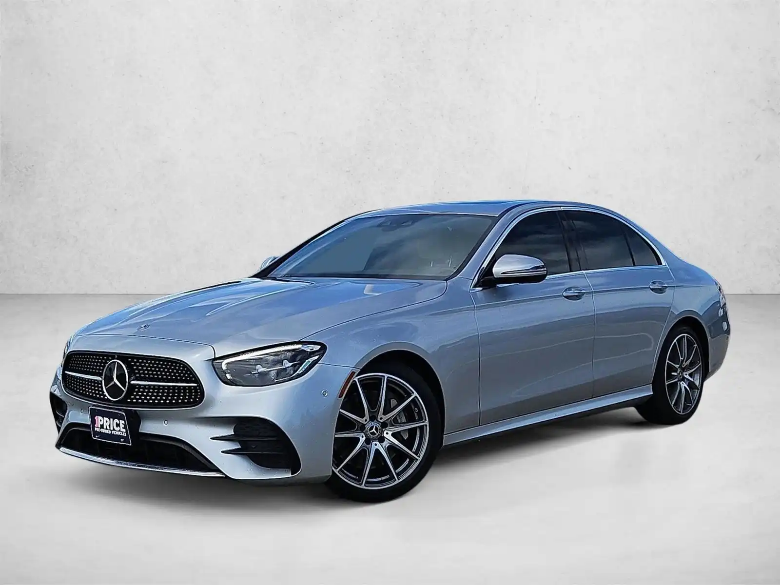 2022 Mercedes-Benz E-Class E350's photo