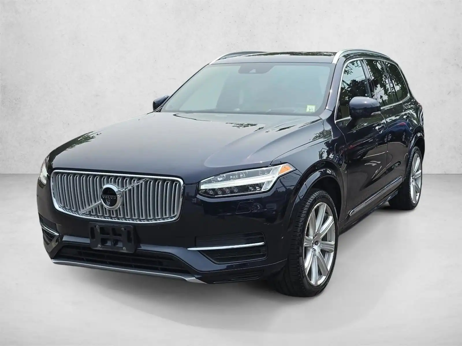 2017 Volvo XC90 T8 Twin Engine Plug-in Inscription's photo