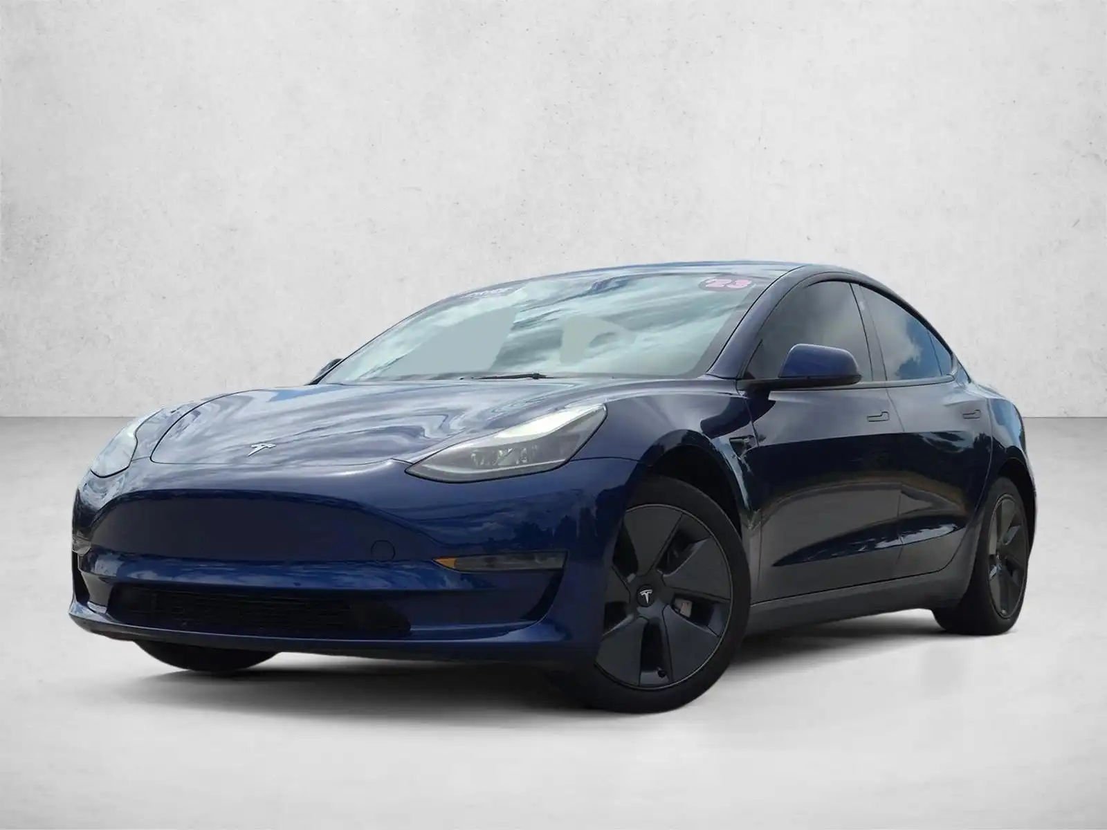 2023 Tesla Model 3 Base's photo