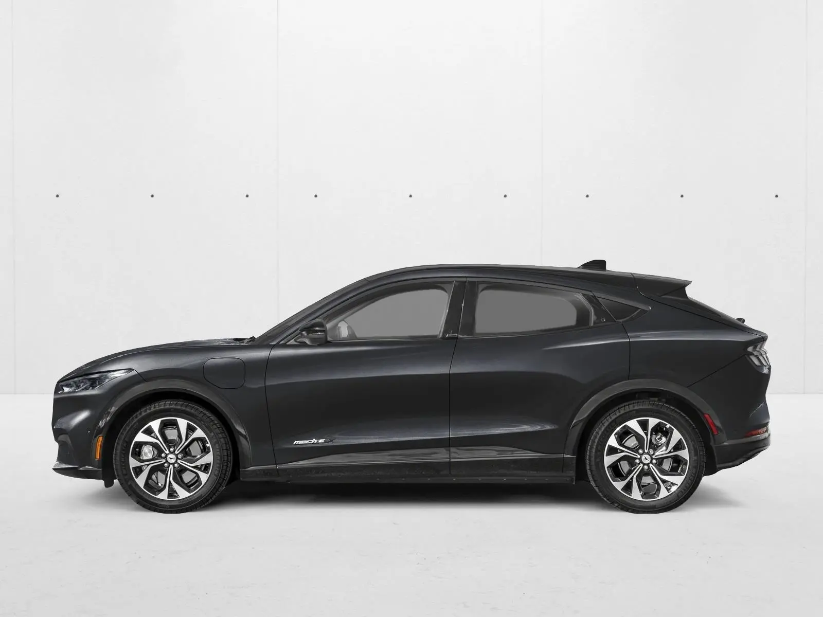 2026 Ford Mustang-Mach-e Premium photo 3