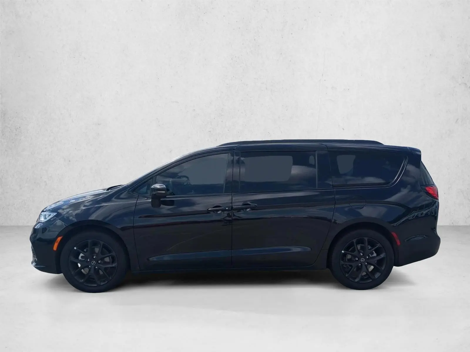 2026 Chrysler Pacifica Select photo 5