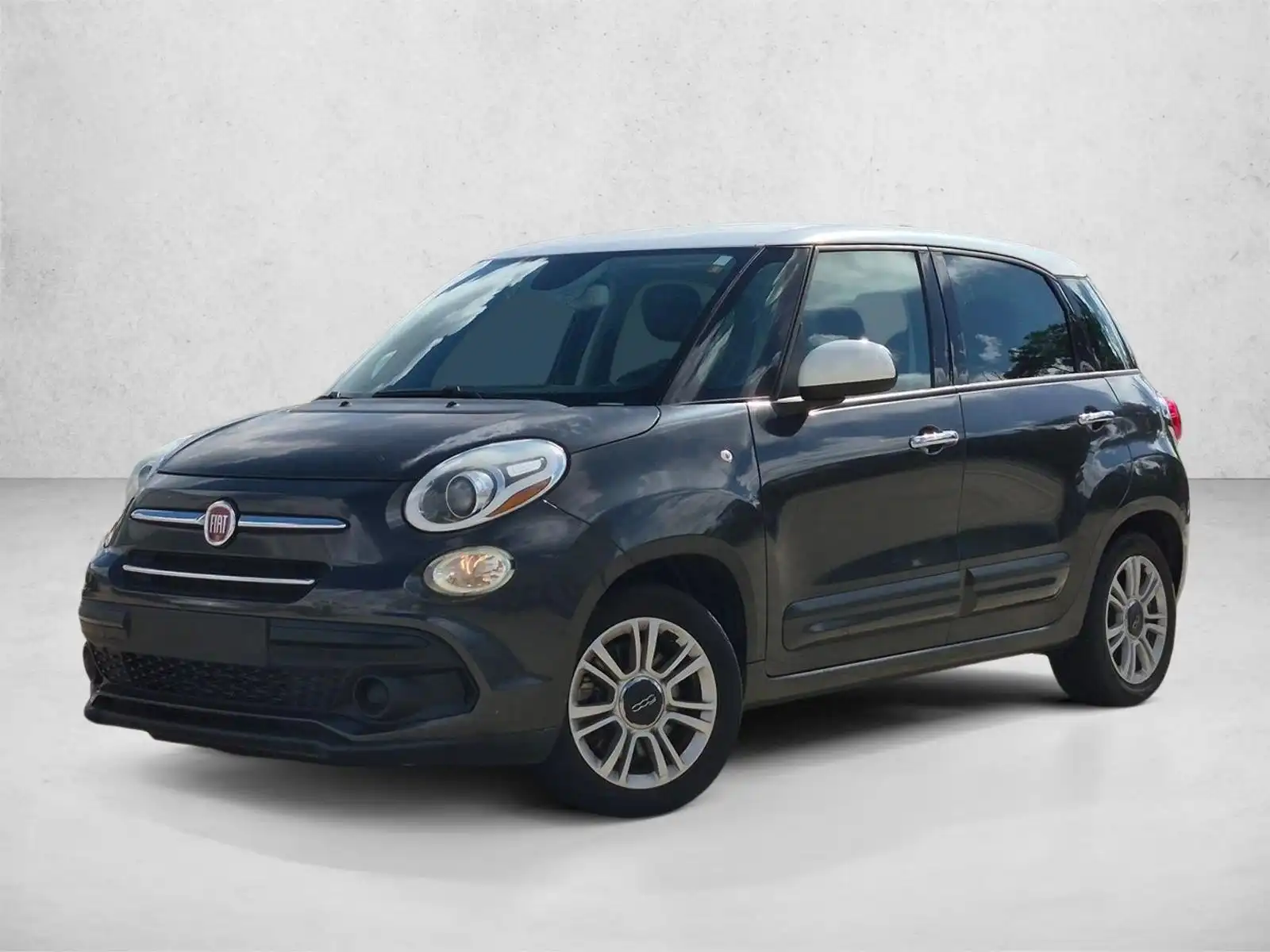 2018 FIAT 500L Pop FWD's photo