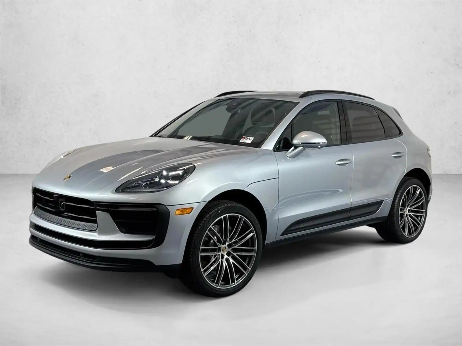 2026 Porsche Macan T's photo