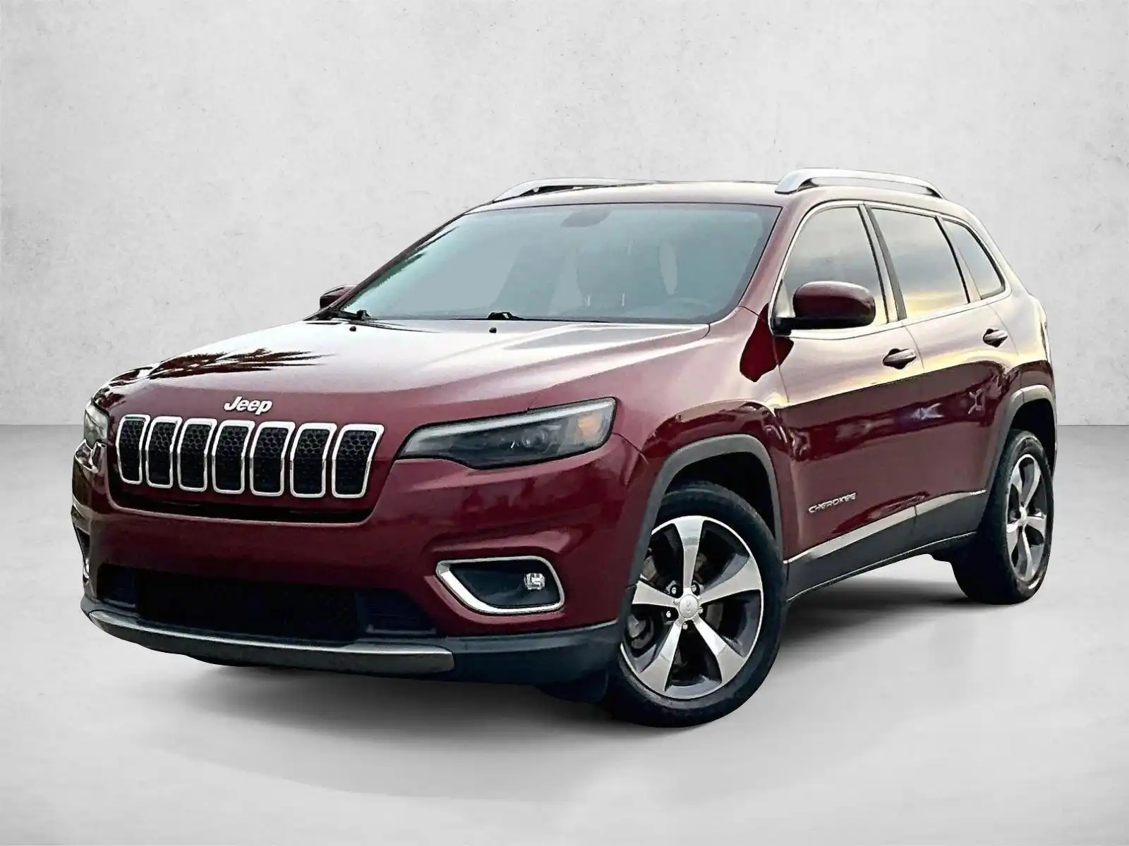 2019 Jeep Cherokee Limited's photo