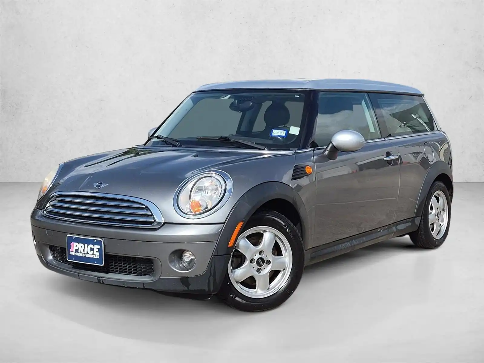2010 MINI Cooper Clubman's photo