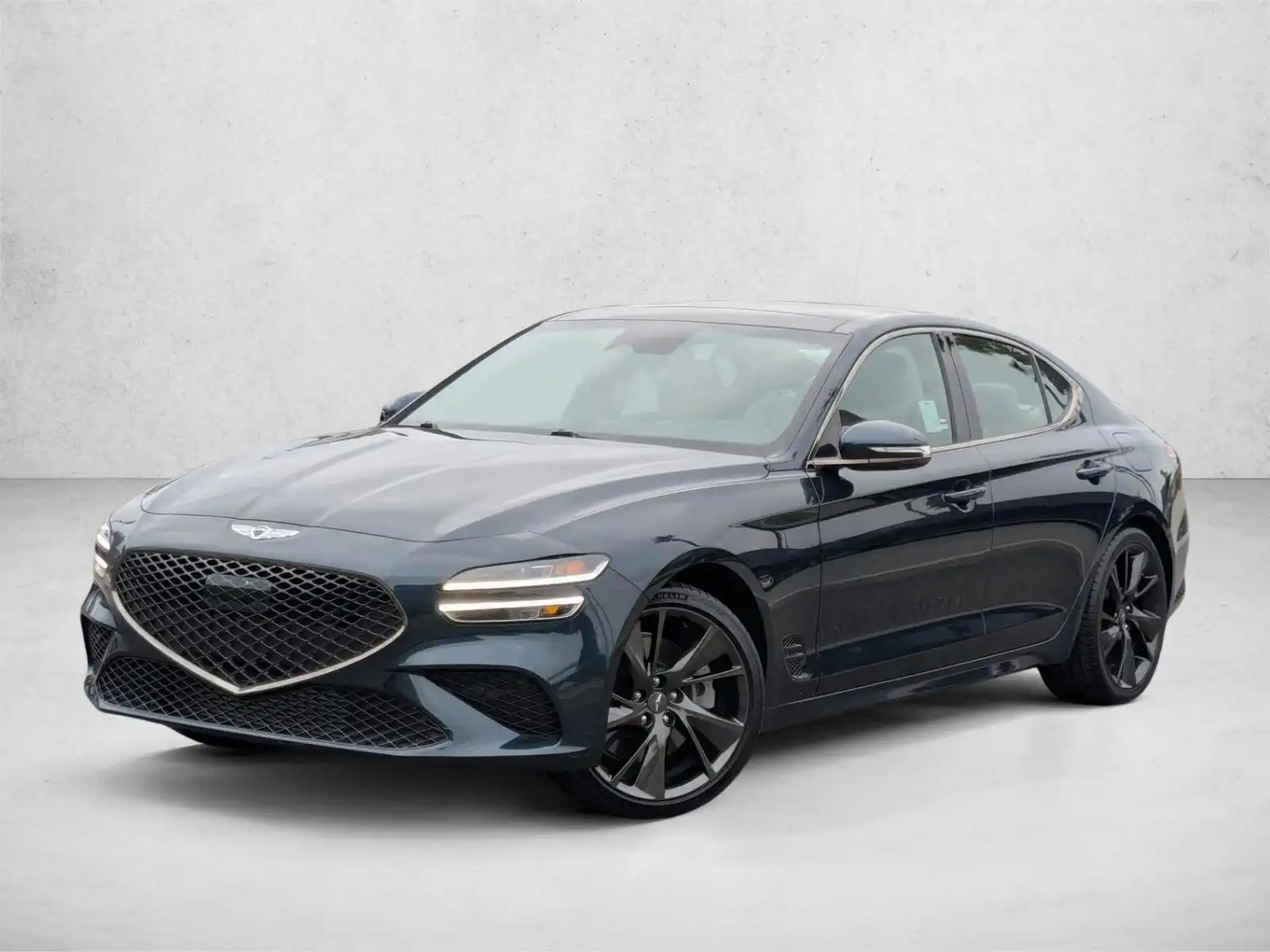 2023 Genesis G70 3.3T Standard's photo
