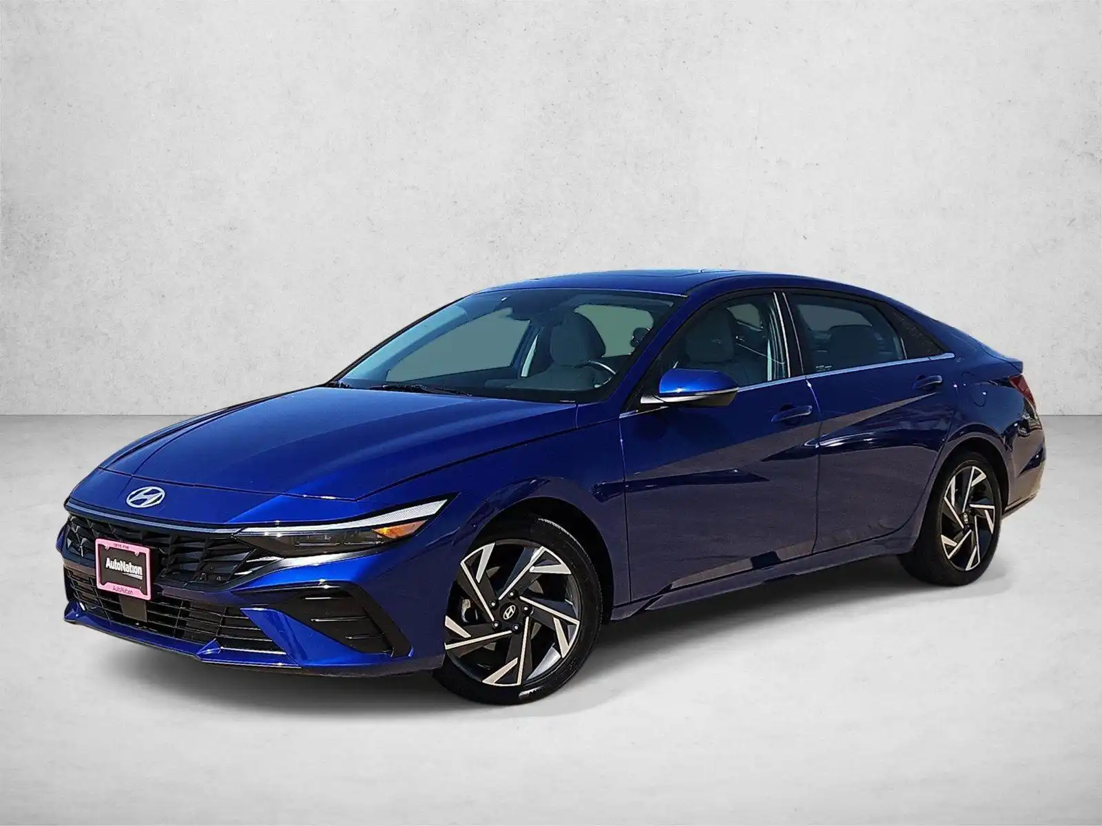 2025 Hyundai Elantra 2.0 Limited IVT's photo