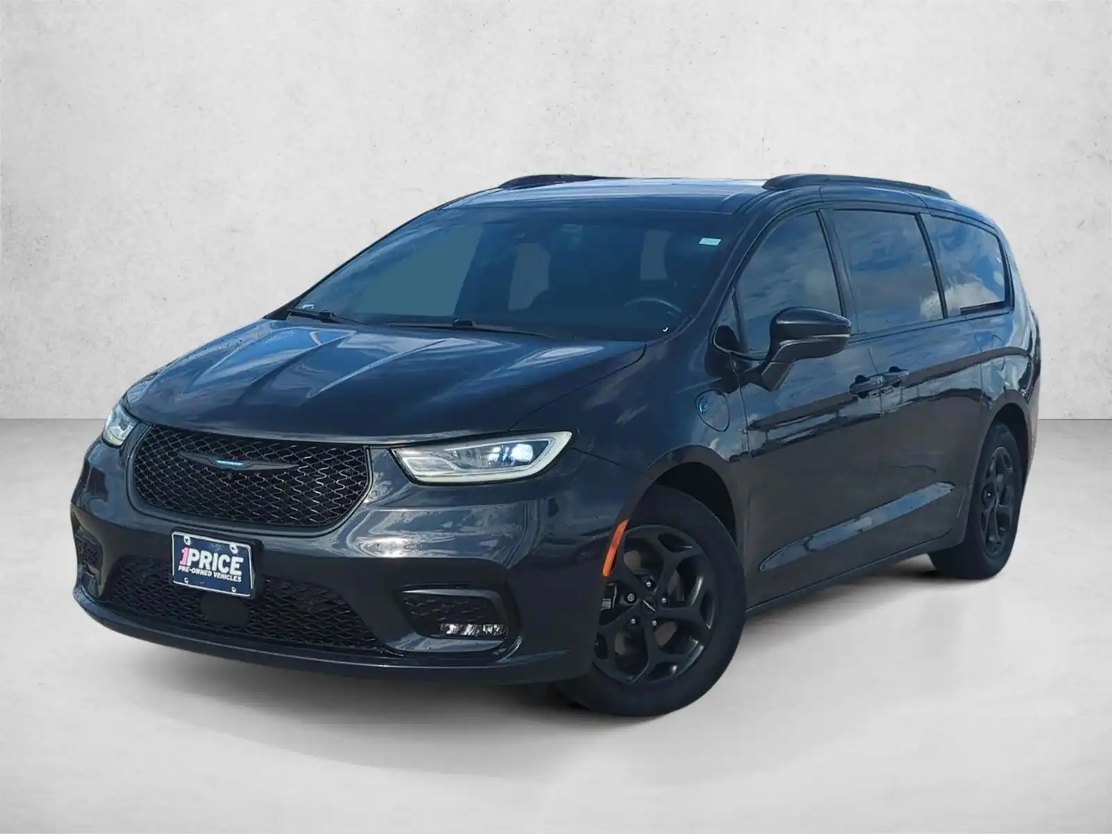 2021 Chrysler Pacifica Hybrid Touring L's photo