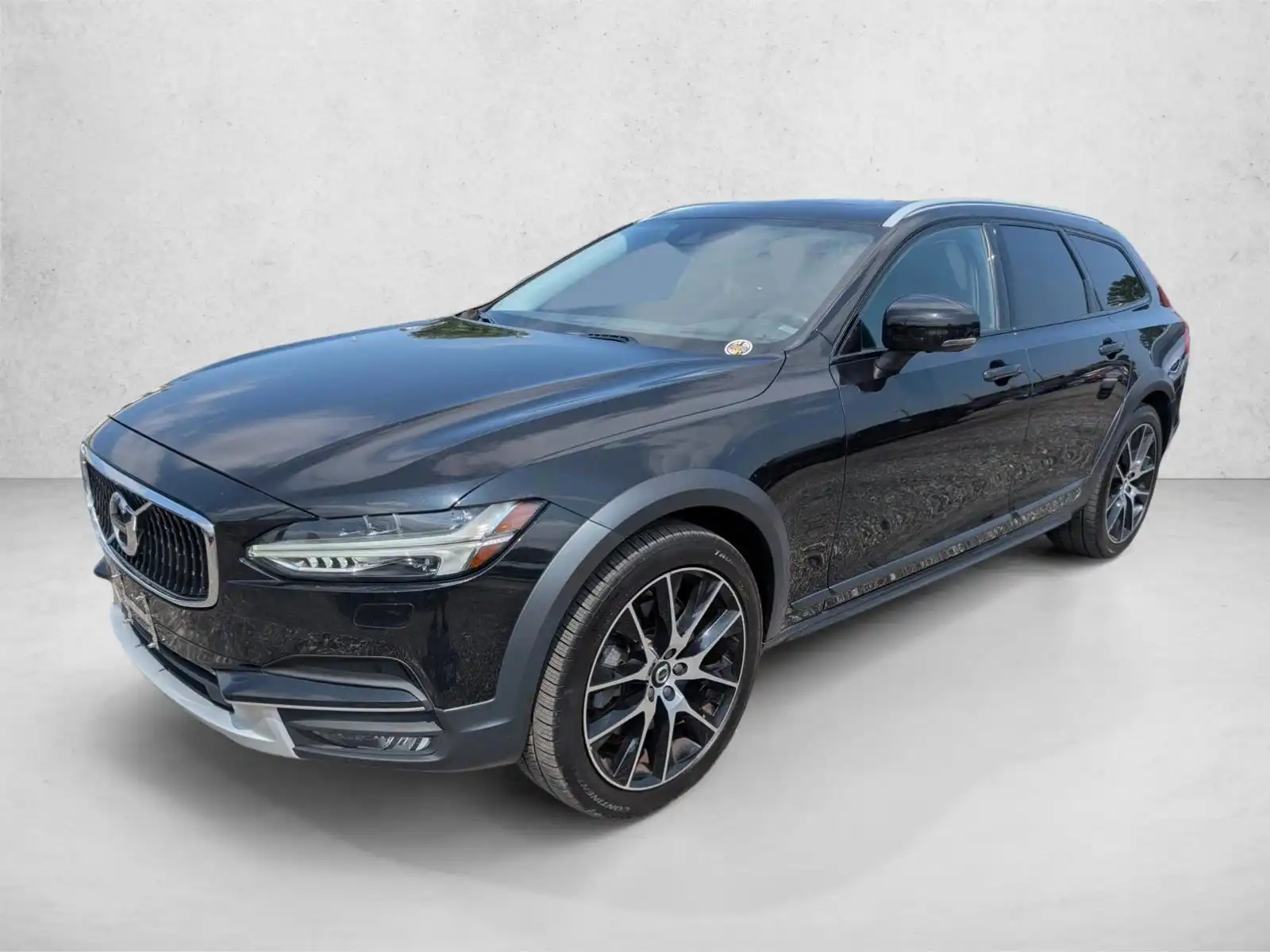 2020 Volvo V90 Cross Country T6 AWD's photo