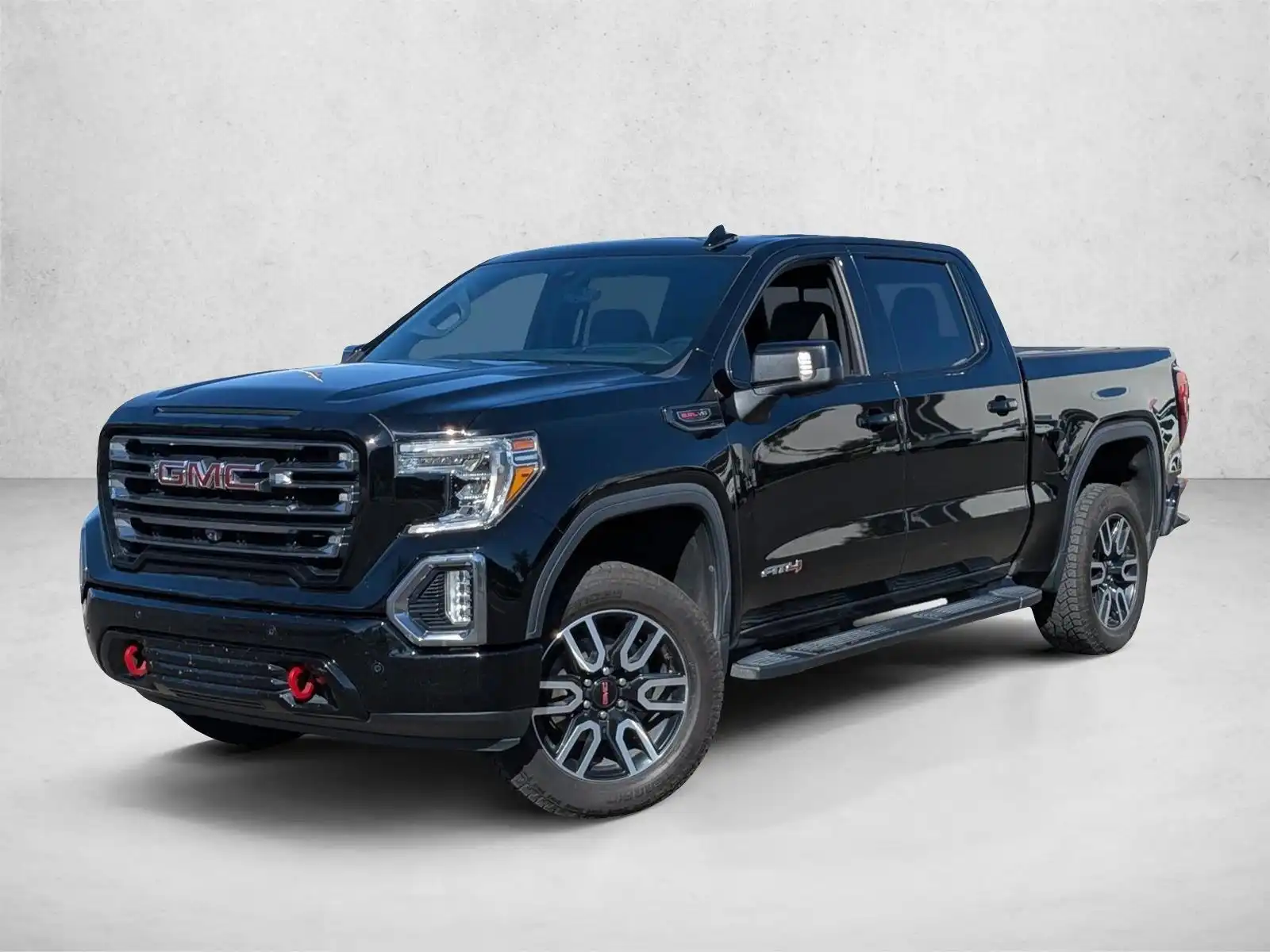 2020 GMC Sierra 4WD Crew Cab Short Box AT4's photo