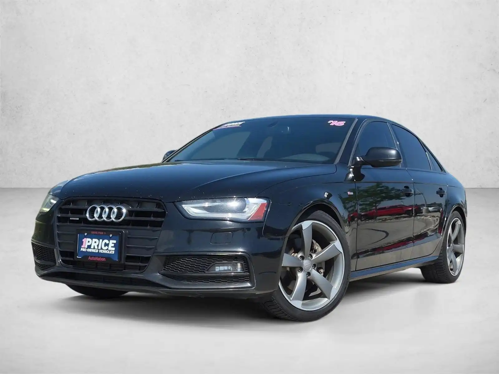 2016 Audi A4 2.0T quattro tiptronic Premium Plus's photo