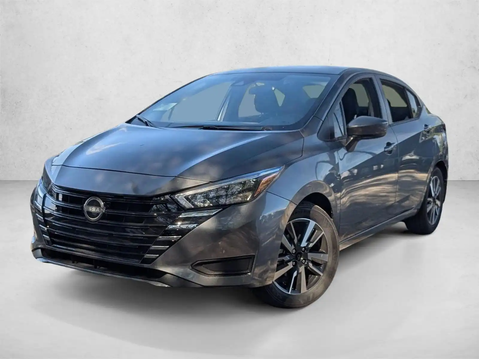 2025 Nissan Versa 1.6 SV CVT's photo