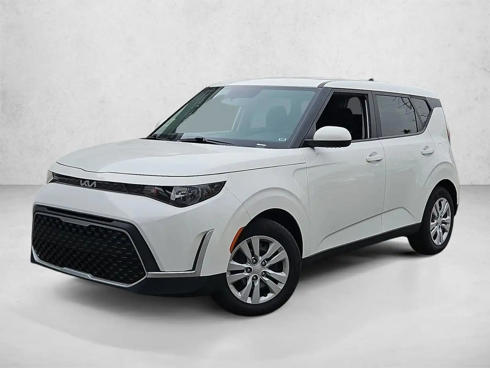 2023 Kia Soul 2.0L LX IVT's photo