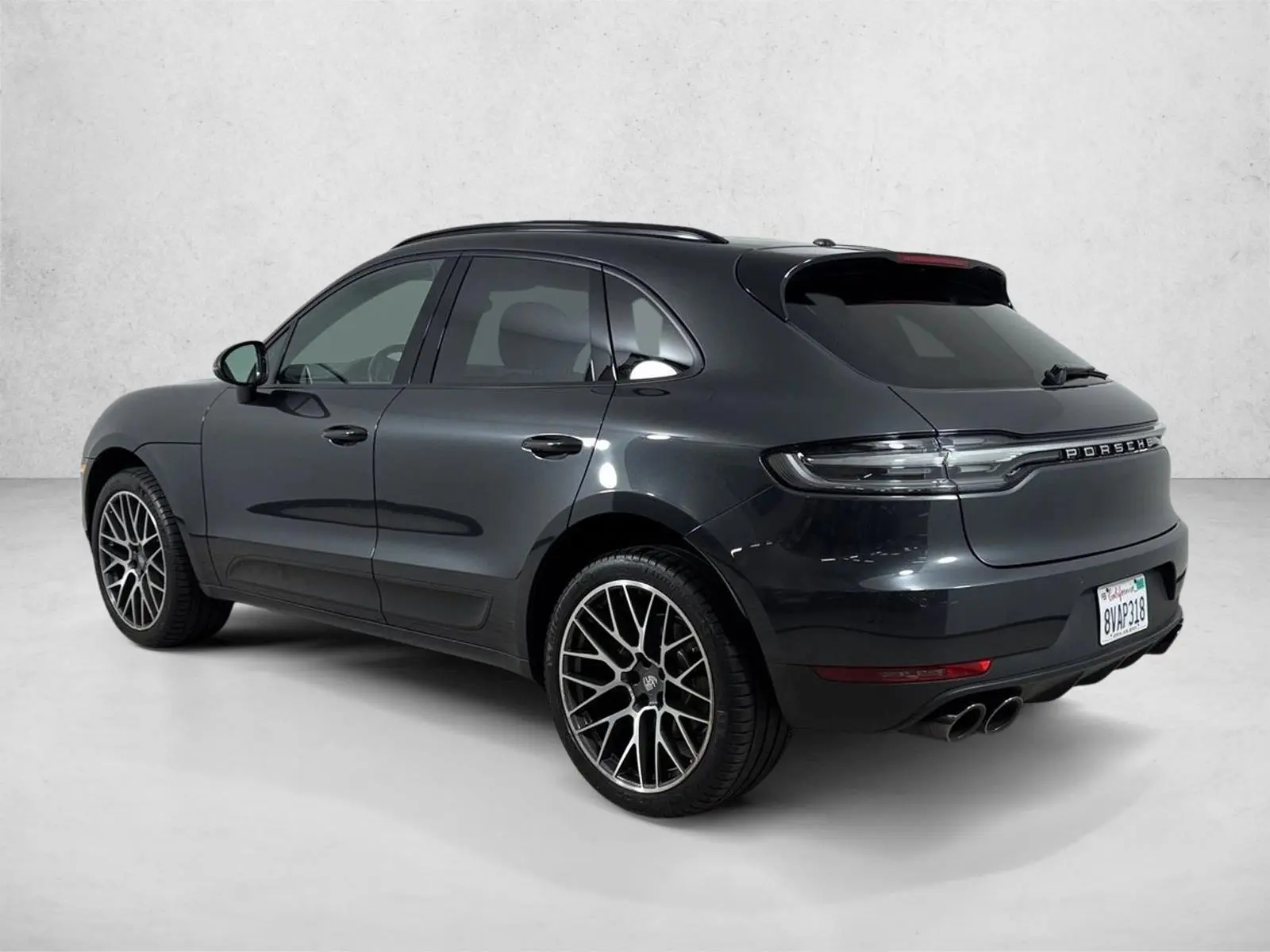 2020 Porsche Macan Base photo 3