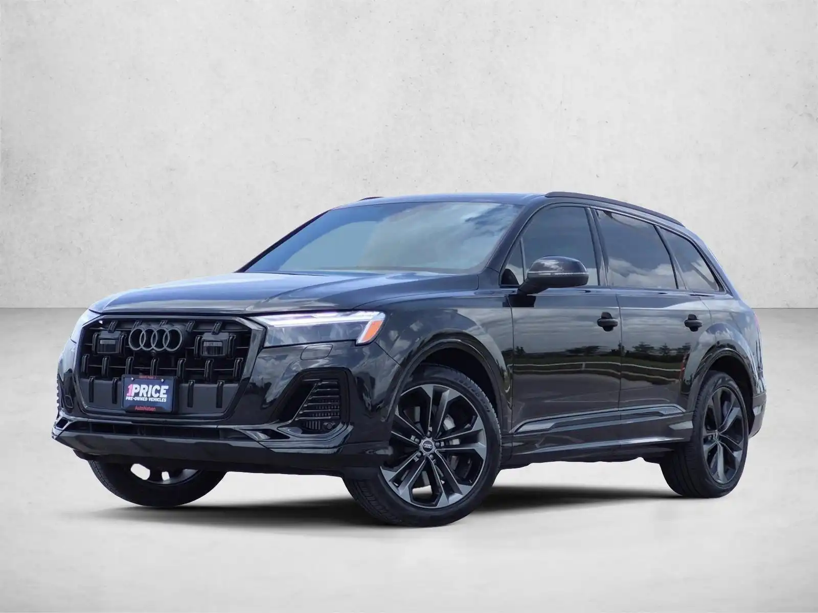 2025 Audi Q7 55 Premium Plus quattro Tiptronic's photo