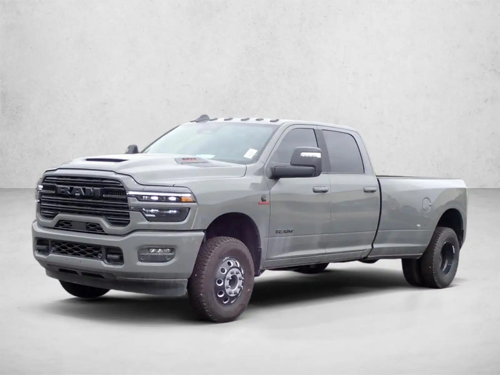 2026 RAM 3500 Laramie 4WD Crew Cab LWB's photo