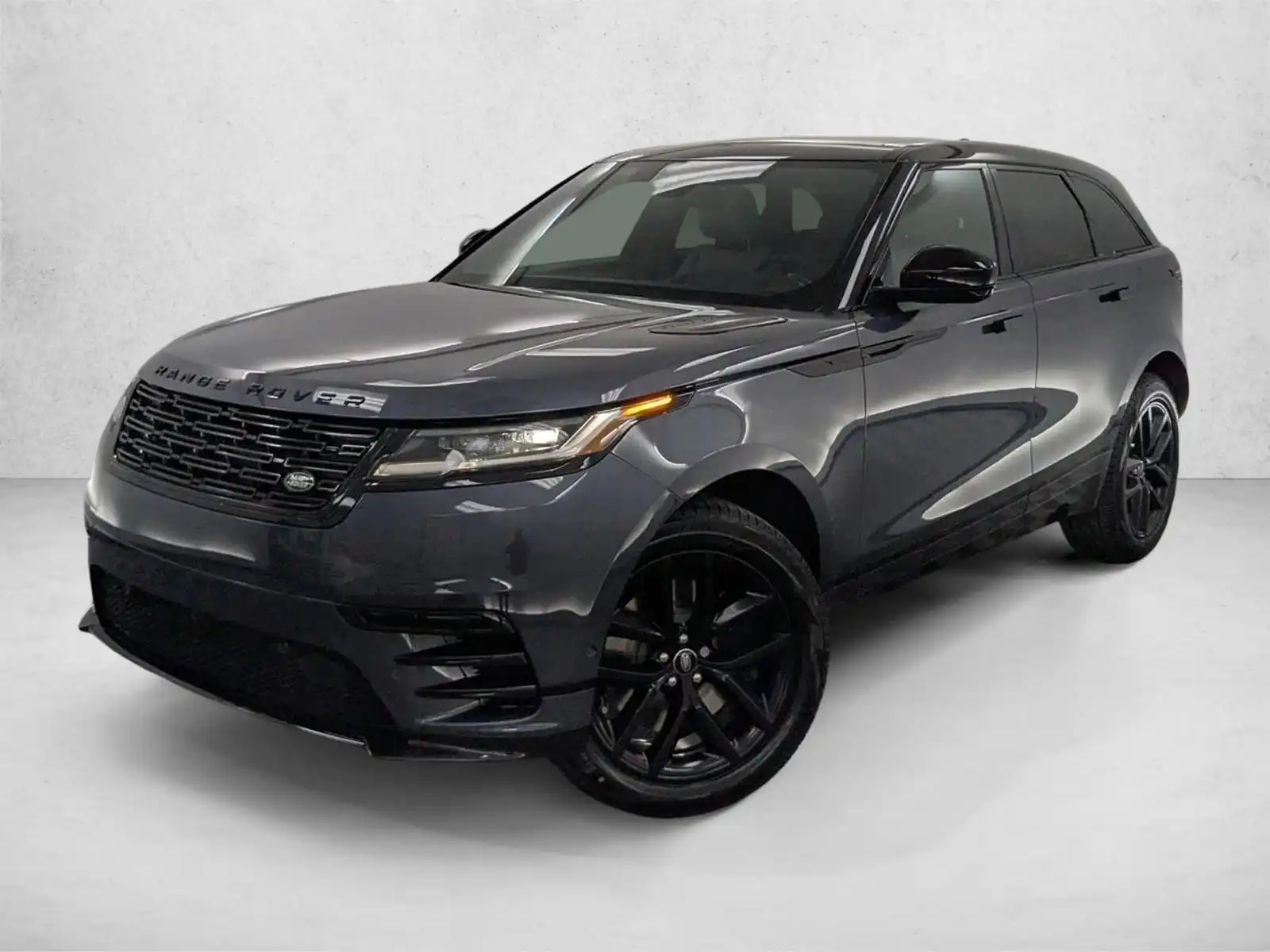 2026 Land Rover Range Rover Velar P250 Dynamic SE's photo