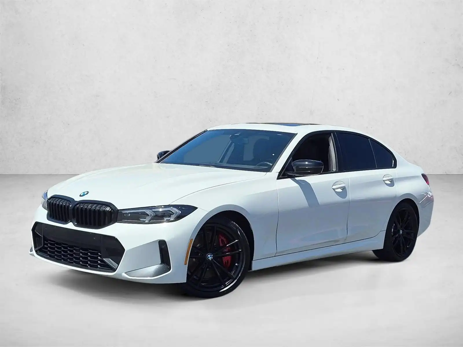 2023 BMW 3 Series 330i Sedan's photo