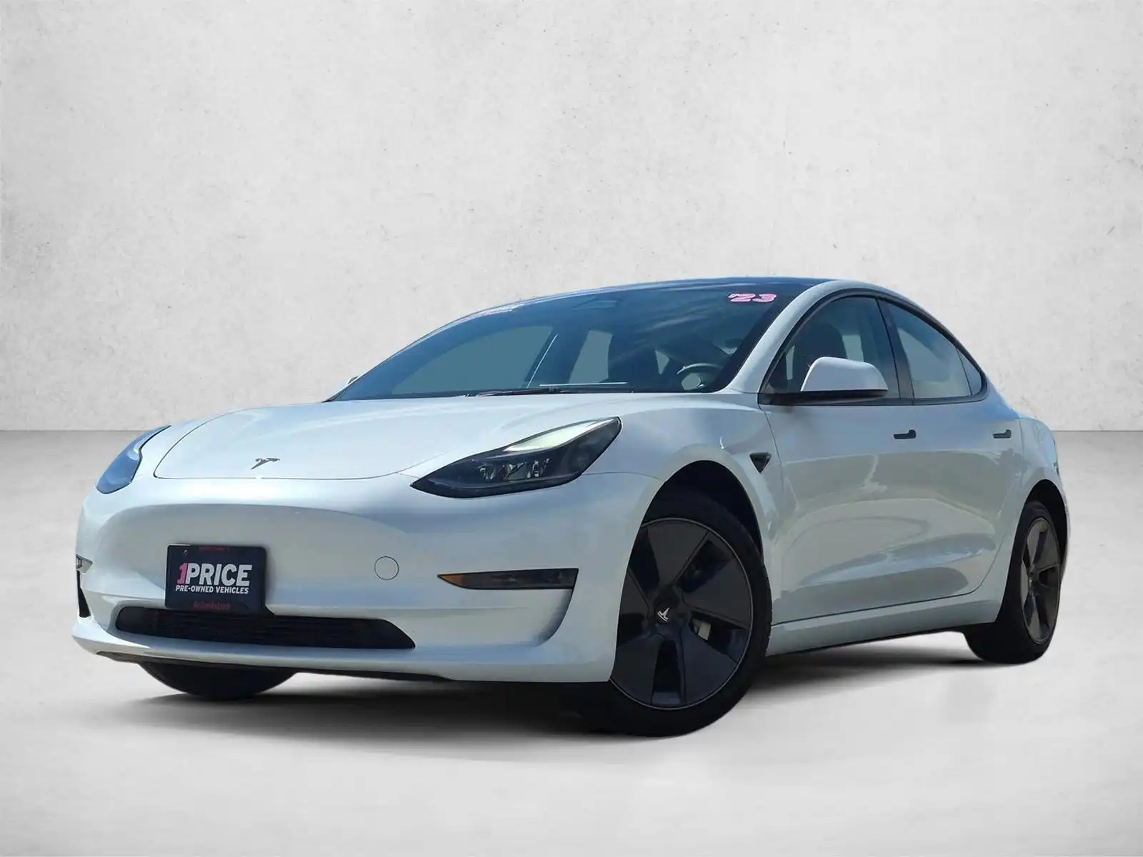 2023 Tesla Model 3 Base's photo