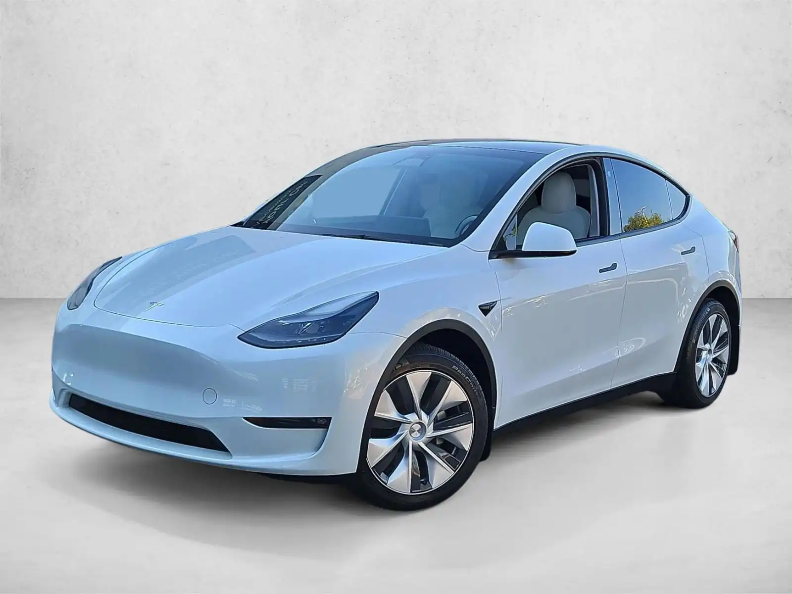 2023 Tesla Model Y Long Range Dual Motor All-Wheel Drive's photo