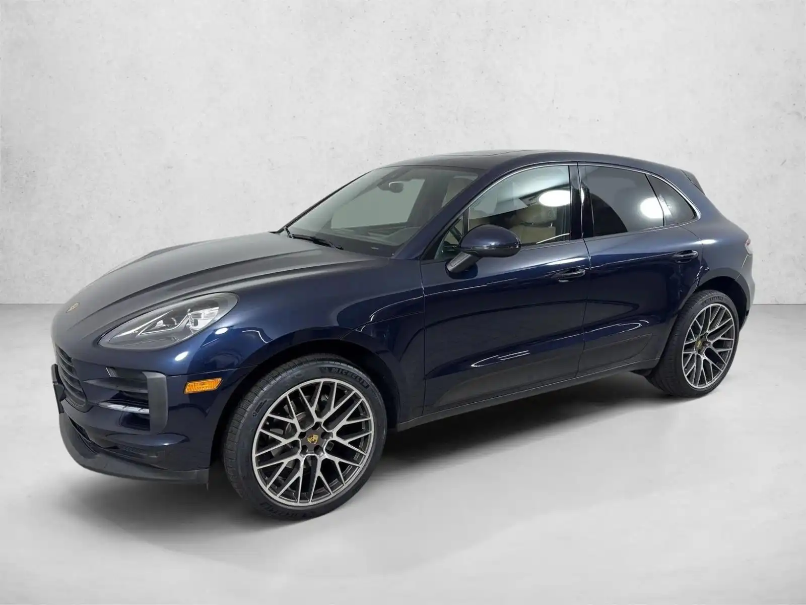 2020 Porsche Macan Base's photo