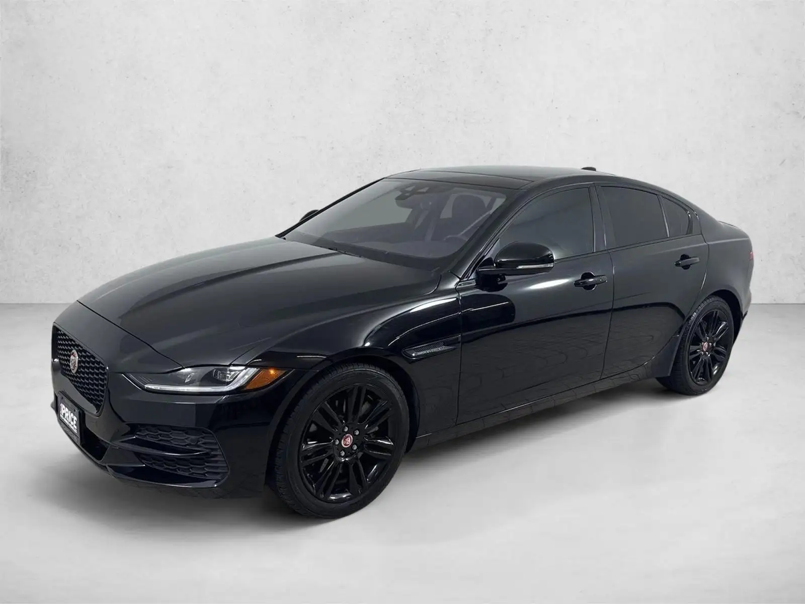 2020 Jaguar XE P250 S photo 1