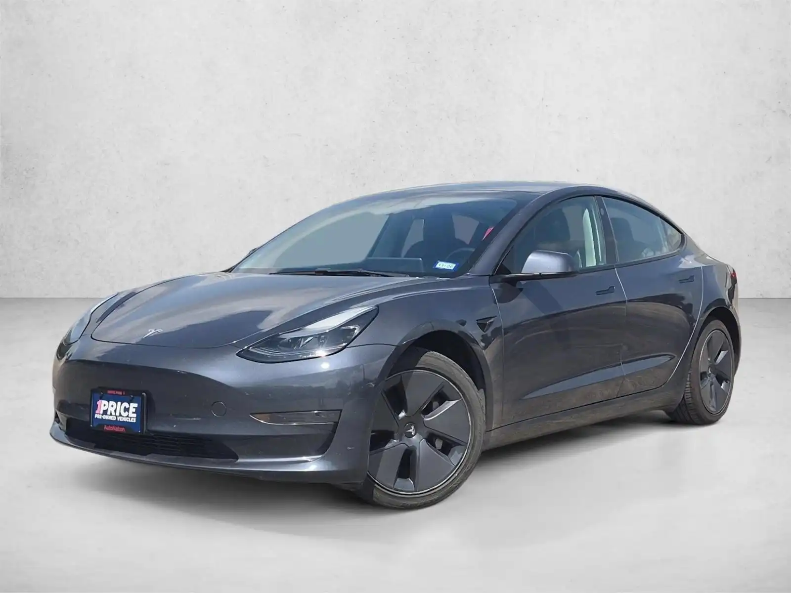 2023 Tesla Model 3 Base's photo