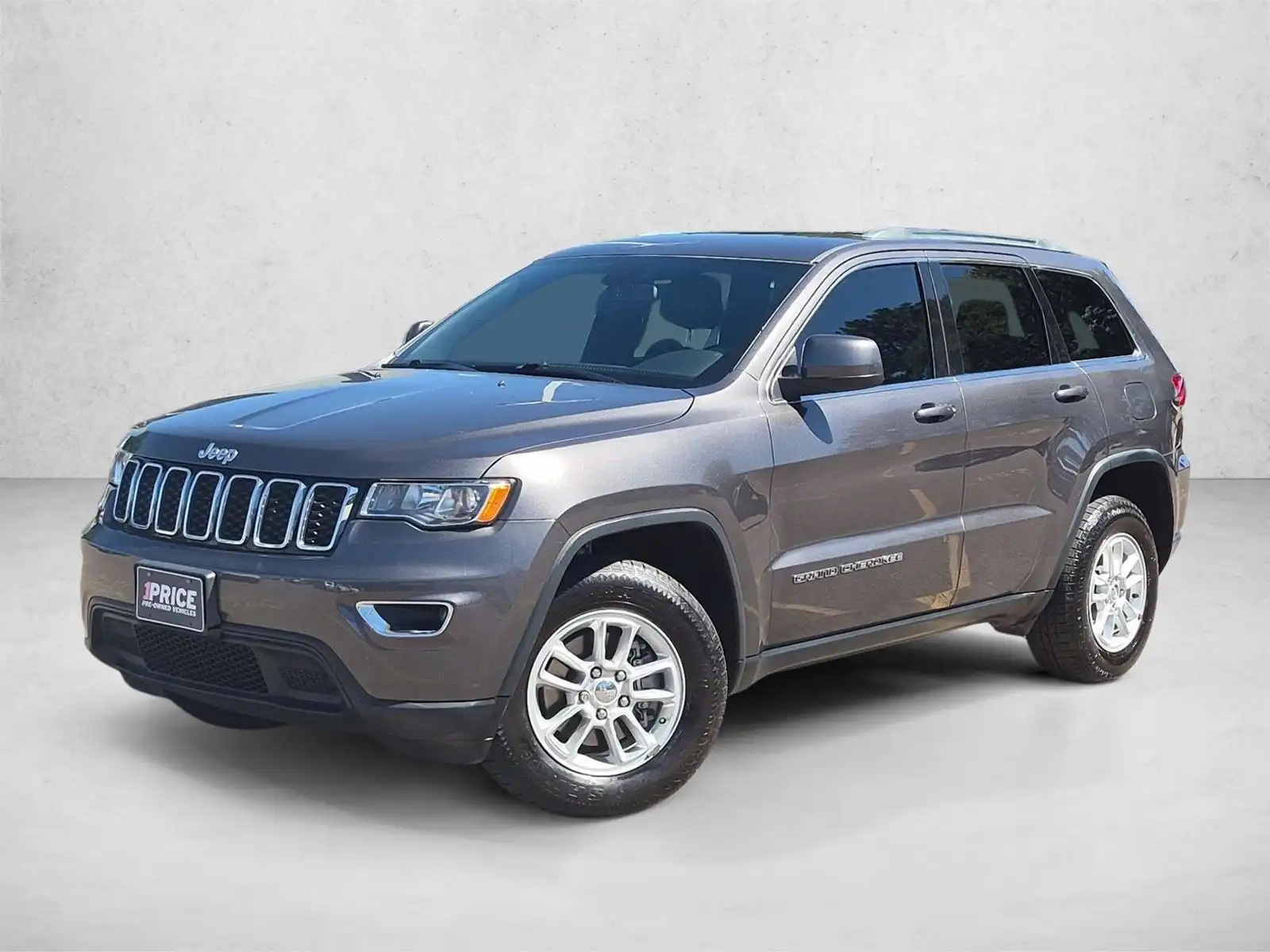2020 Jeep Grand Cherokee Laredo E 4WD's photo