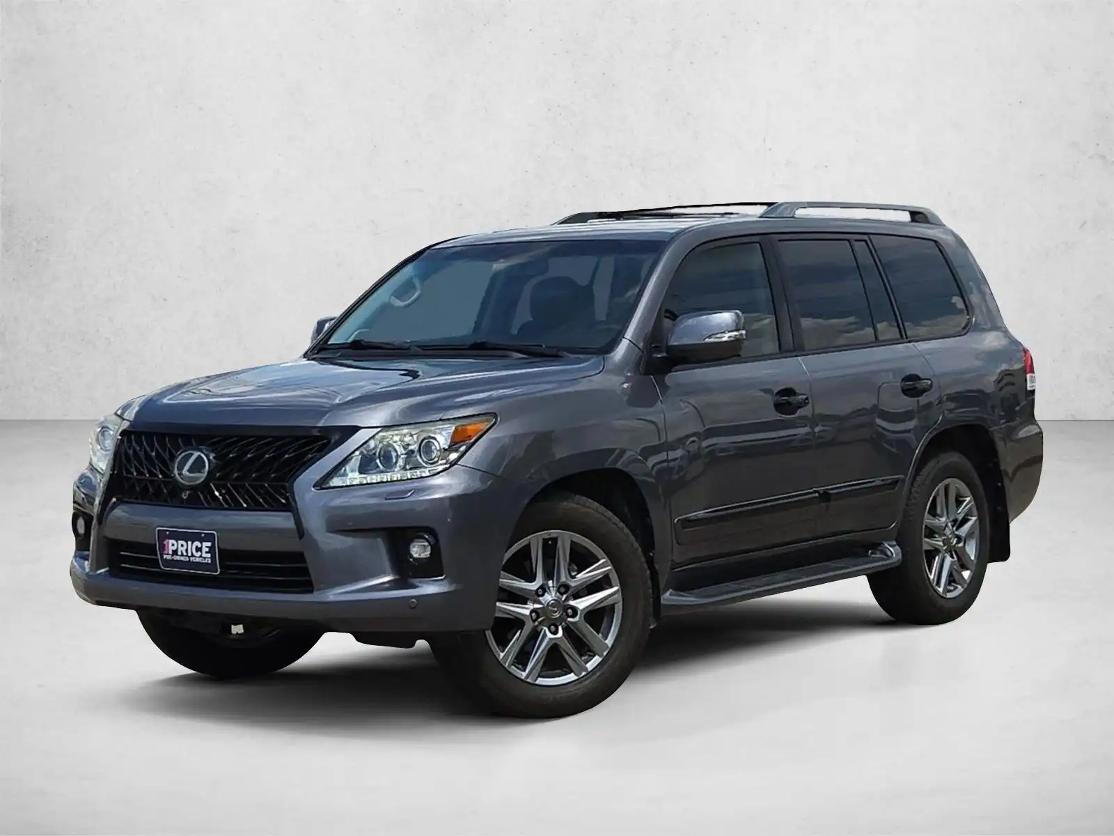 2014 Lexus LX 600 570's photo