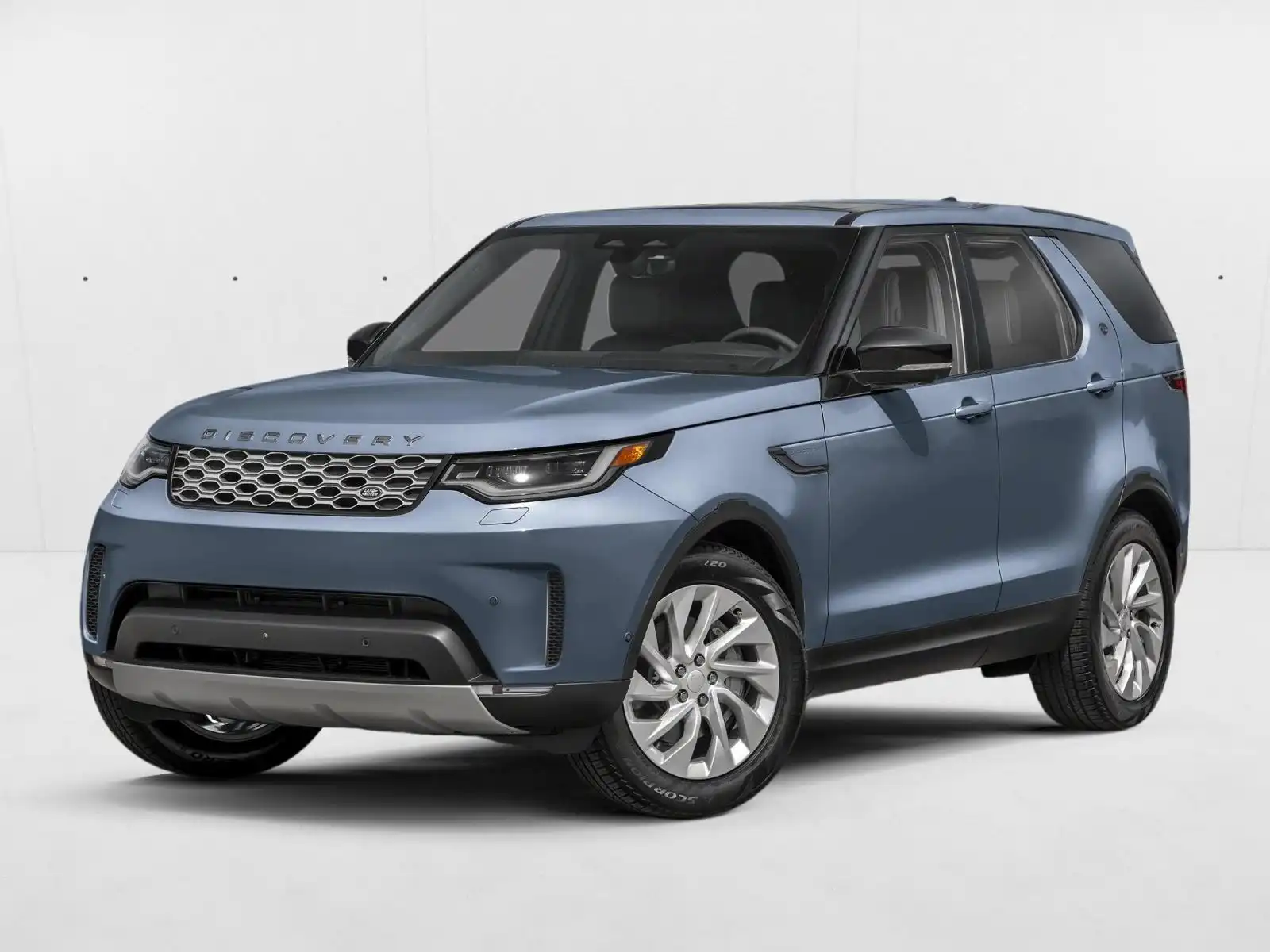 2026 Land Rover Discovery P300 S's photo