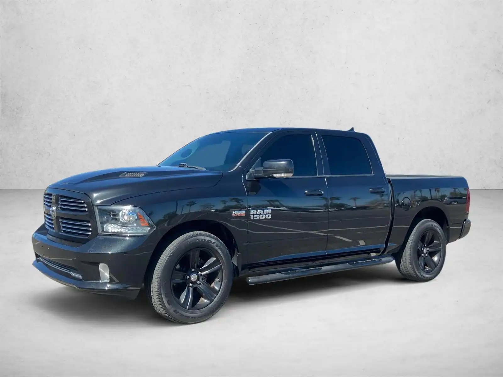 2017 RAM 1500 Sport Crew Cab 5'7's photo
