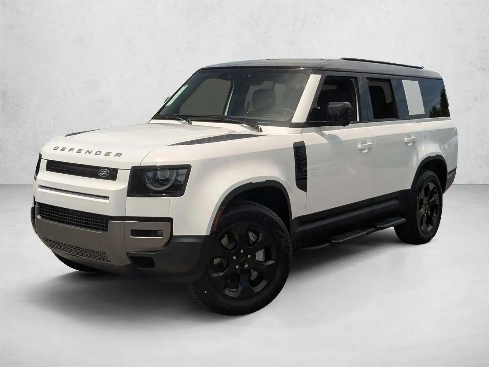 2026 Land Rover Defender 130 S P300's photo