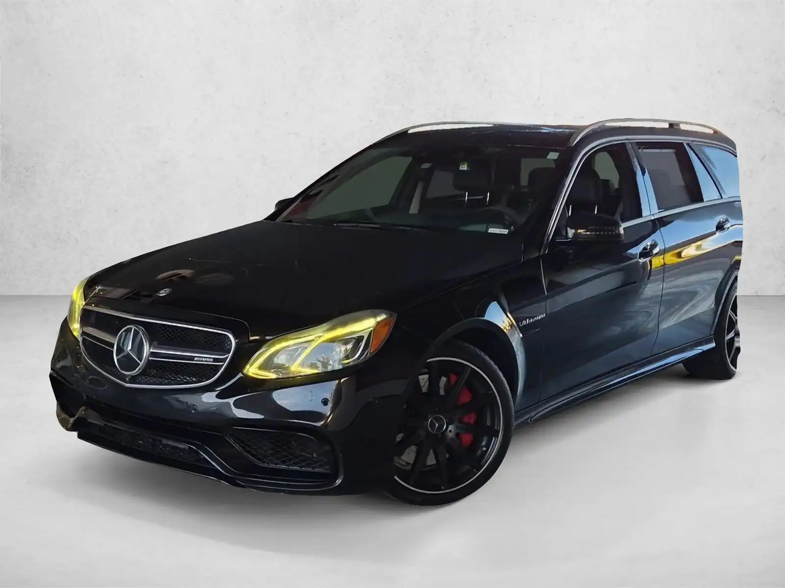 2014 Mercedes-Benz E-Class E63 AMG S 4MATIC's photo